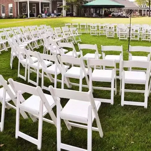 Элегантный дизайн, уличные мягкие белые стулья Wimbledon для обеда, банкета, свадьбы, пластиковые полимерные складные садовые стулья