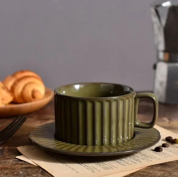 Practical low price Top Selling New Design Ceramic Coffee Cup Coffee Mug  Vintage Teacup and Saucer For Cafe Restaurant Home Hotel