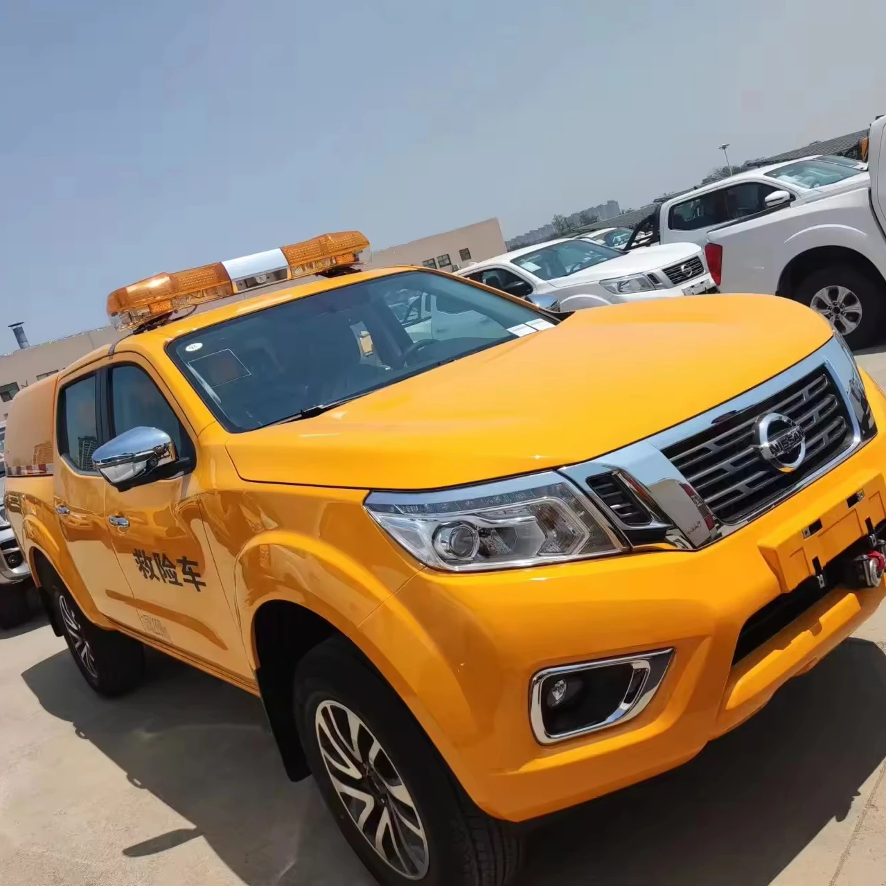 Nissan navara pickup truck Gasoline 7AT 4WD double cab