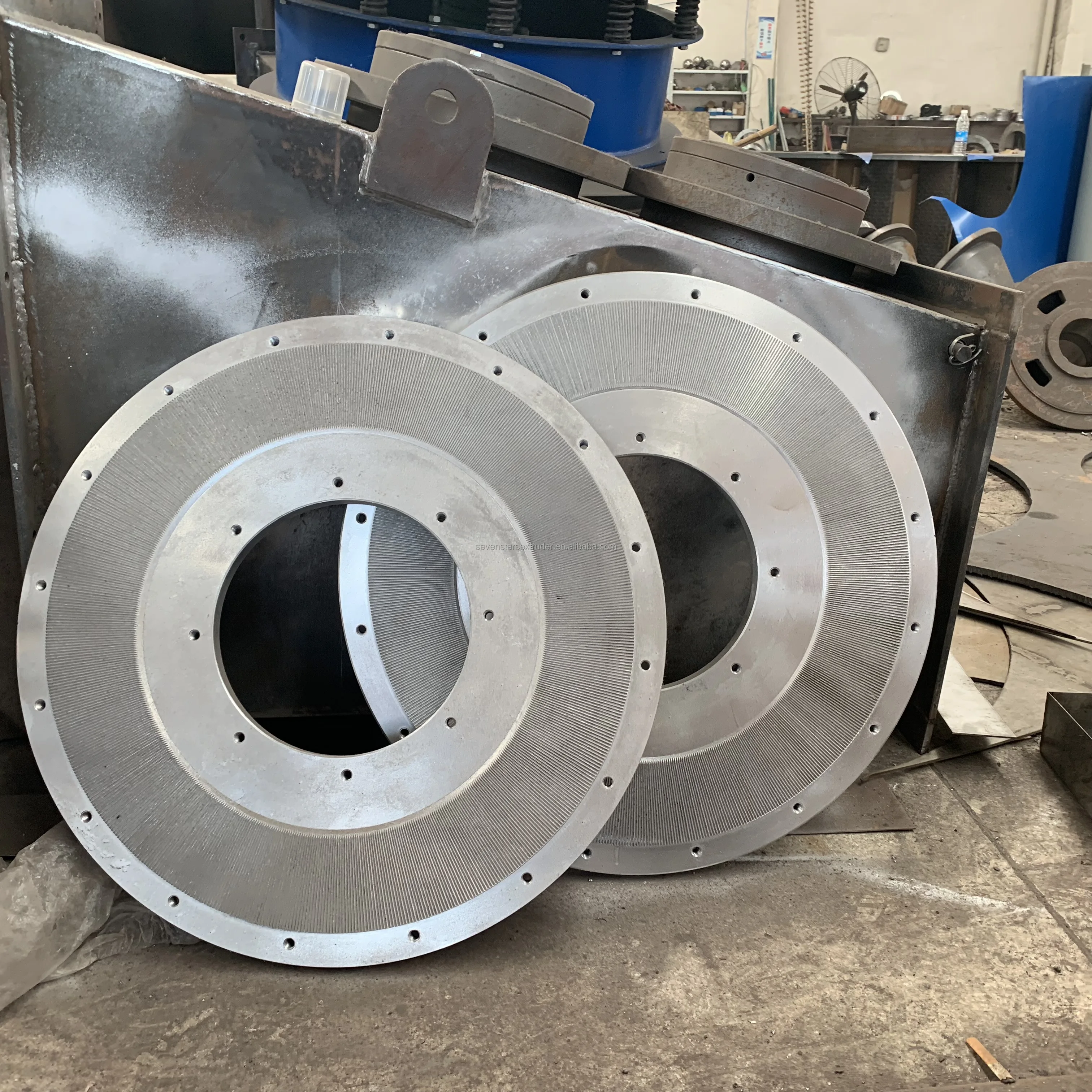 Waste PVC material PP PE scraps recycling milling machine plastic pulverizer  machine grinding machine