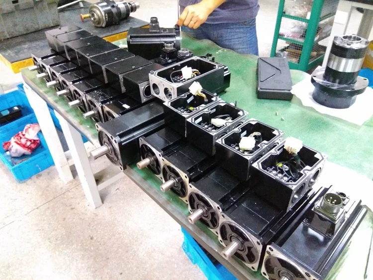 Original 100% tested A00 B00 C00 Servo Motor - Used Or Repaired Fit For Brother Sanyo Denki