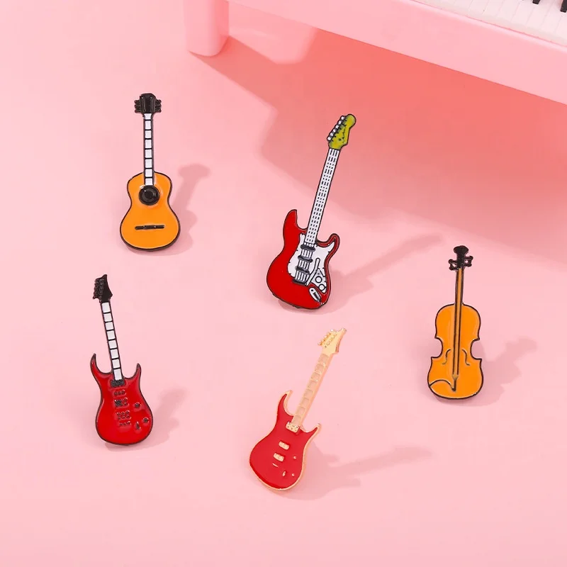 Fashion European and American accessories mini guitar metal brooch color brooch small musician brooch