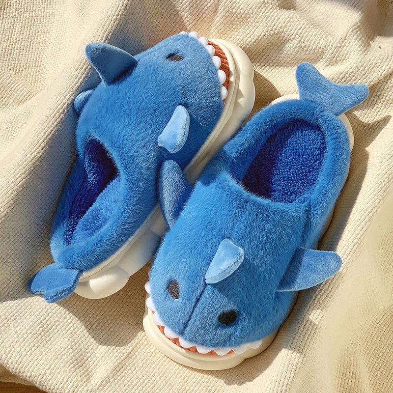 2022 New Arrivals Winter Shark Slides with Fur Plush Slippers Kids Ladies Women House Shoes Wholesale Europe