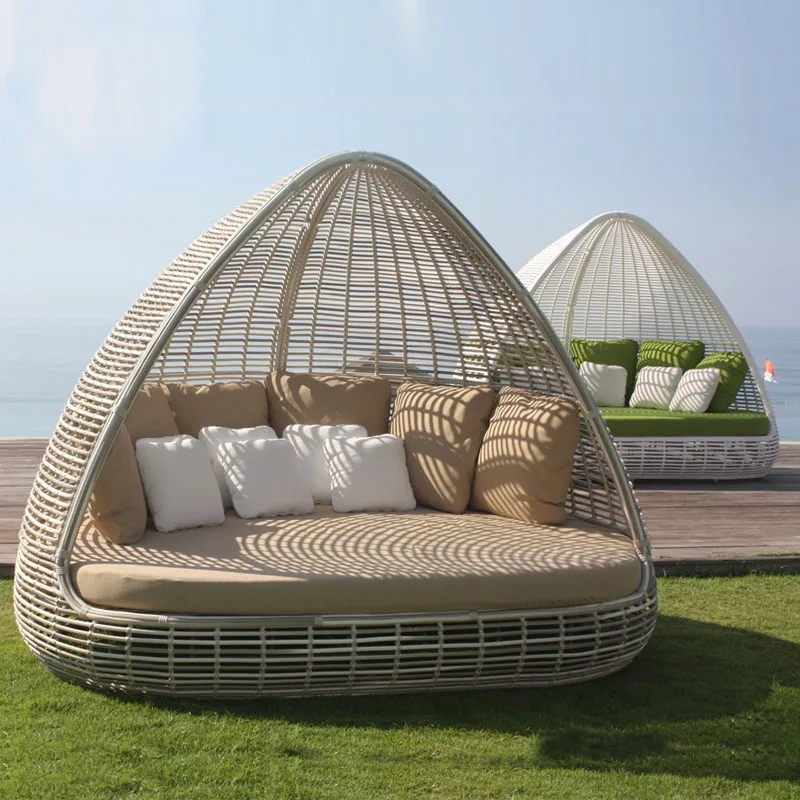 High Quality PE Rattan Waterproof Resort Furniture Leisure Swimming Pool Recliner Chair Outdoor Pool Sun Lounger Beach Bed