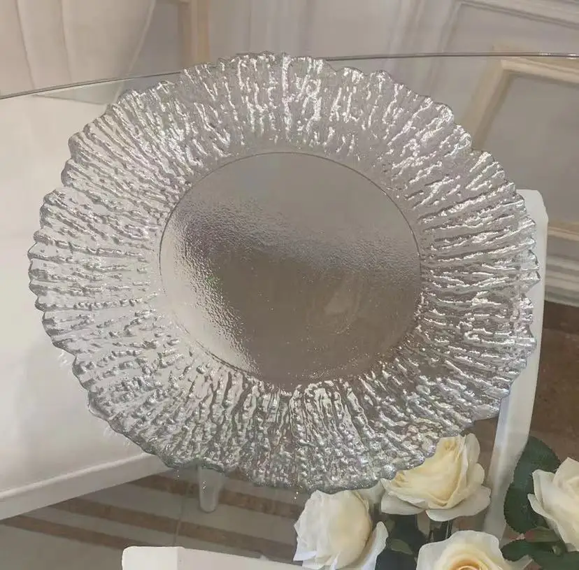 YOUYIZUO Gold rimmed Luxury  Plastic Luxury Birthday Party Plates Glass Charger Plates Wedding Silver For  Restaurant Hotel