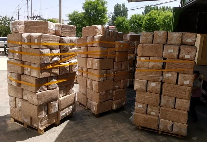 Wholesale Potted Flowers Succulent Long Fiber Sphagnum Moss New Zealand  Natural  Dry Sphagnum Moss Peat Moss for Plants