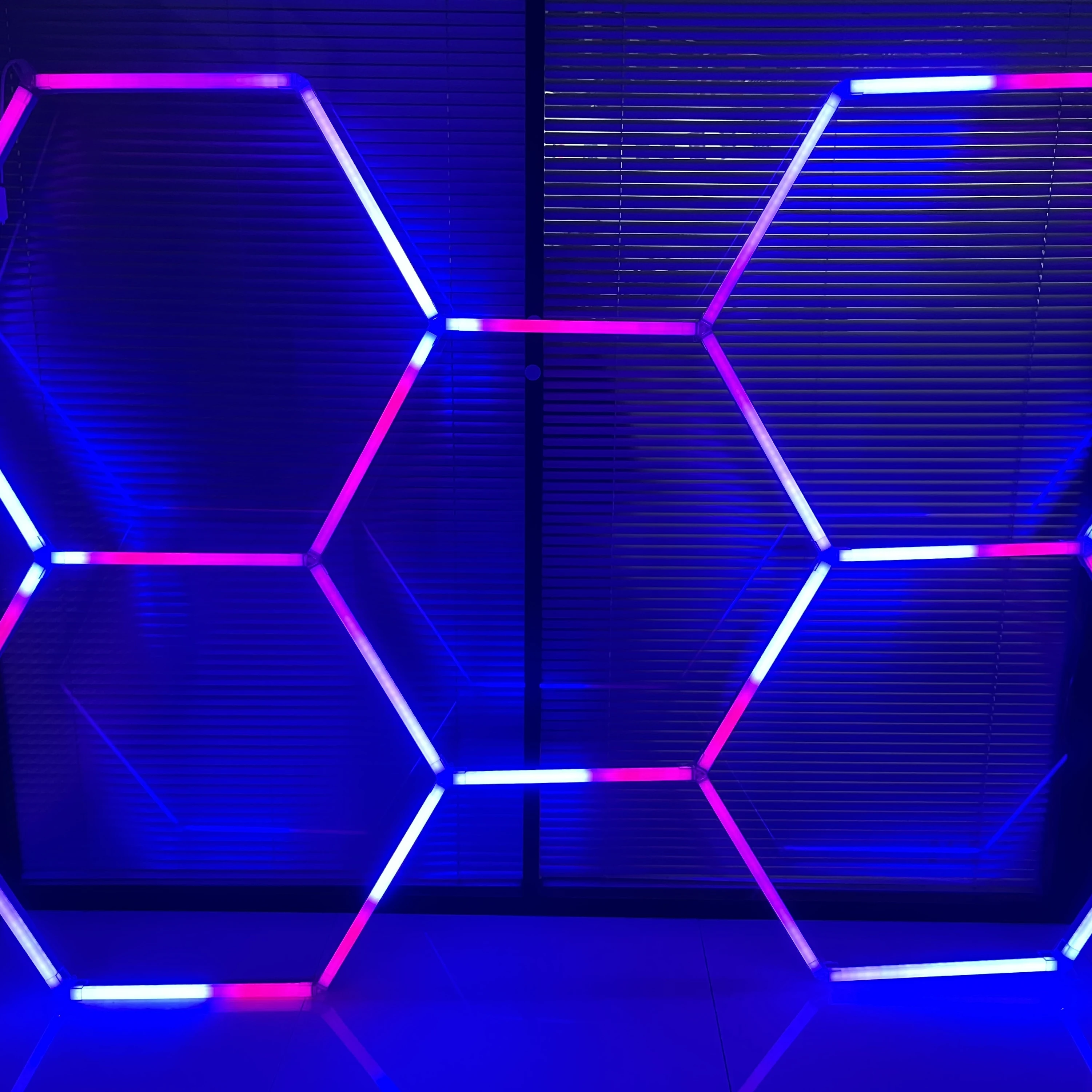 Factory Direct Wholesale Custom Safety Remote Control Hexagon Lighting Rgb Led Work Light 12V