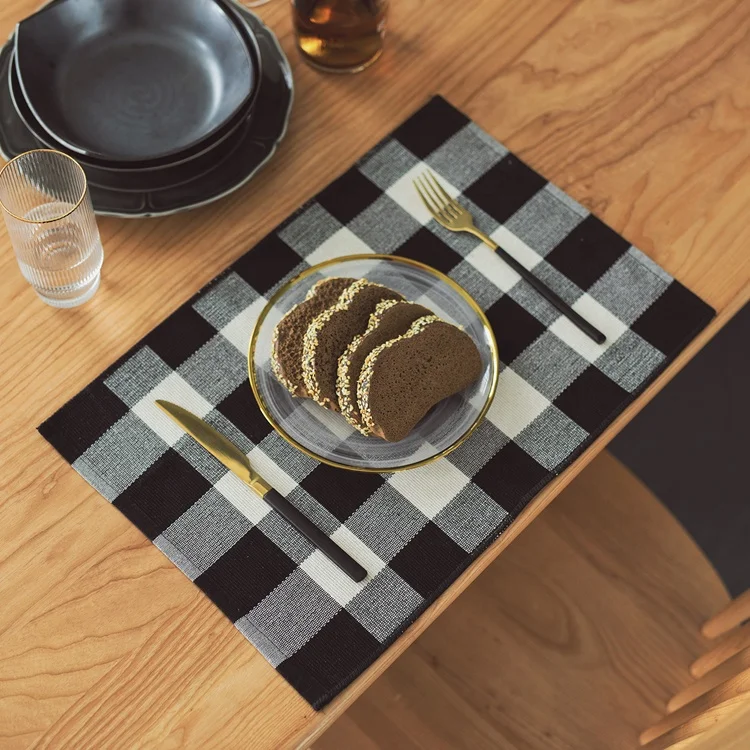 Wholesale Classic Kitchen Decor Dish Black Buffalo Plaid Check Table Mat Christmas Stocking Boho Chic Cotton Woven Placemats