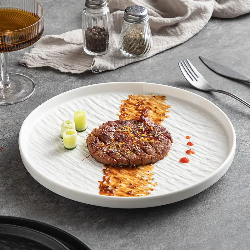 Питание для отелей Piatti moderni neri della porcellana di lusso della serie del piatto per il ristorante di ristorazione