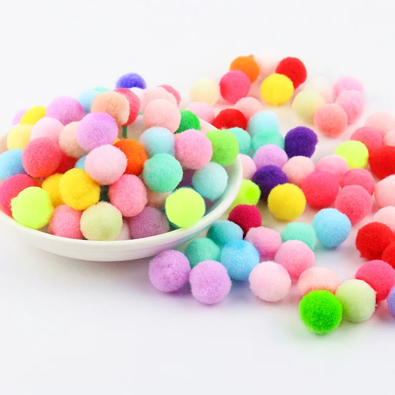 300 шт./пакет мягкая и пушистая; Верх: помпоны-10 мм Плюшевые Pom Poms мяч 1 см