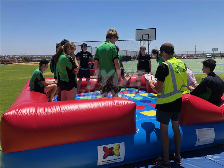 inflatable twister game02