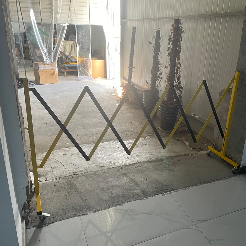 Traffic Portable Metal Retractable Barrier Temporary Crowd Control Mobile Folding Security Barrier Gate Parking