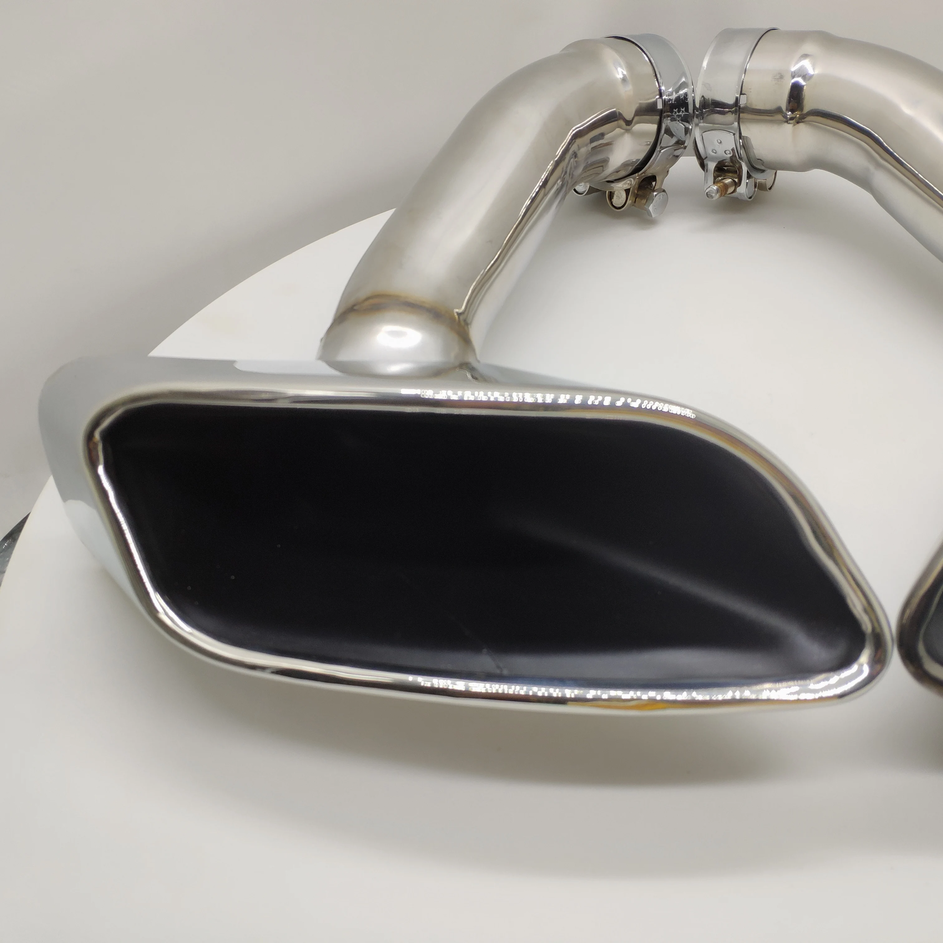 Rear Exhaust Tip Muffler Pipes Tip Trim For BMW E71 X6 2008-2014 2009 2010-2012