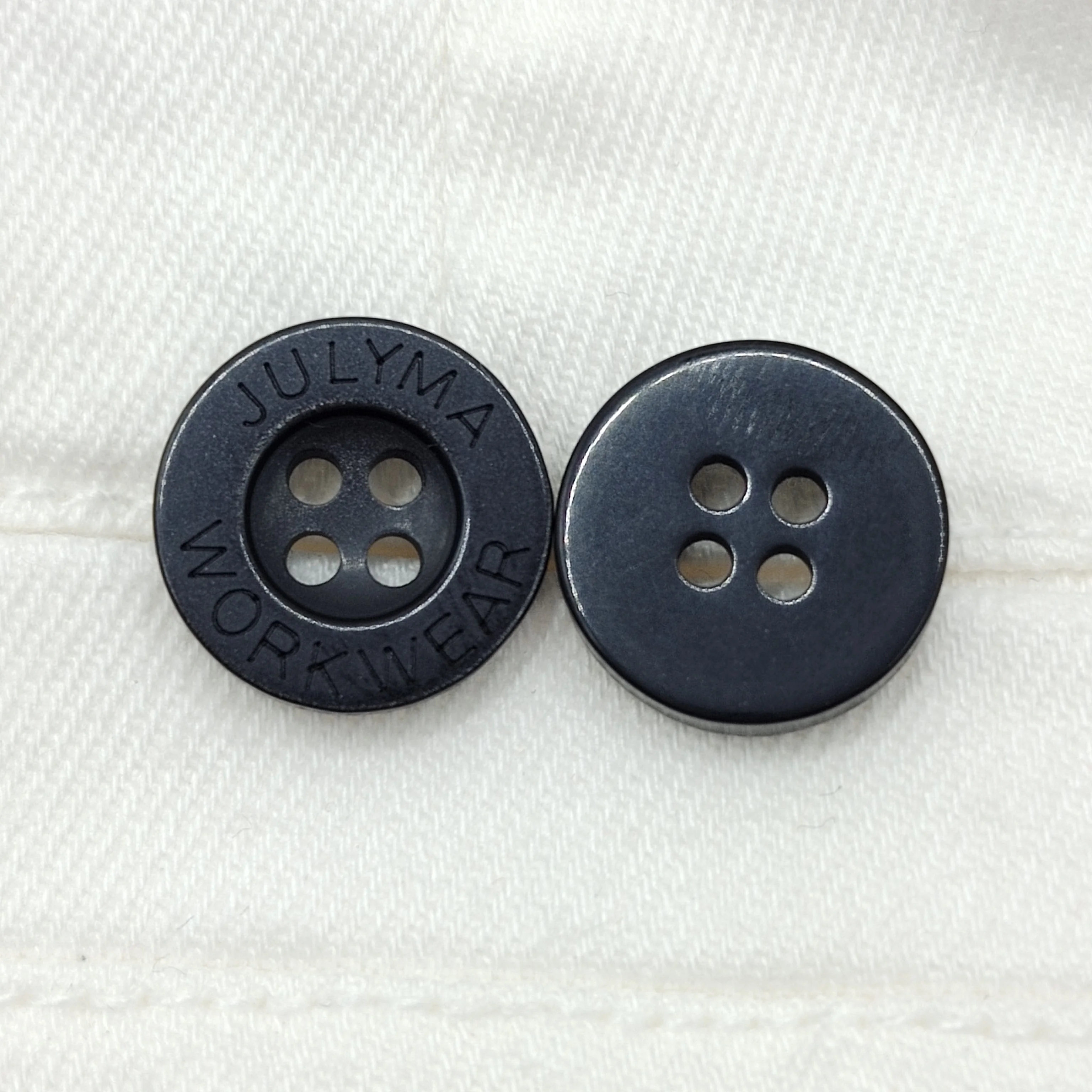 Custom Made Plastic Buttons 4 Holes 15mm Round Clothes Button