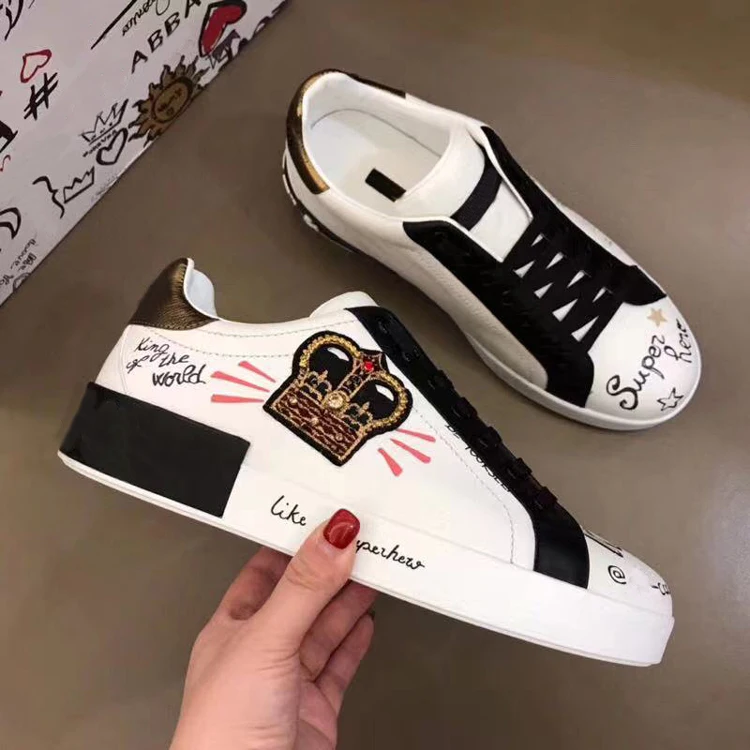 Design Sneaker Top Quality Sneakers Vamp Graffiti Portofino Embroidery And Decorative Printing Napa Calf Skin Casual Shoes