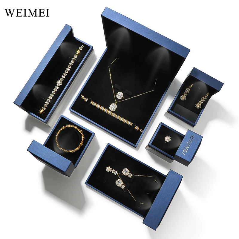 WeiMei high-end custom blue pu leather light jewelry set packaging box with led ring necklace pendant packaging & display