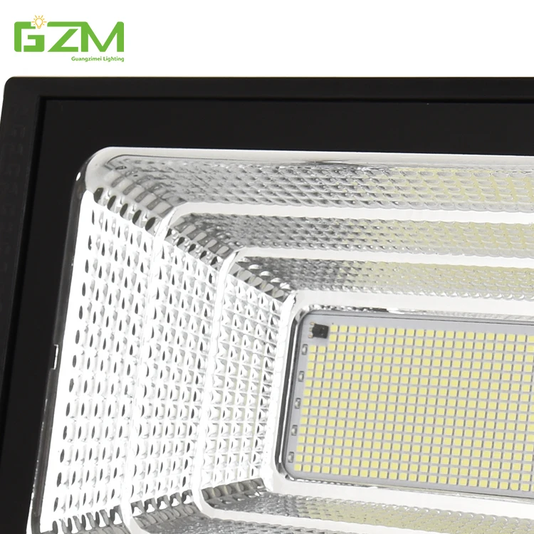 100W200W300W500W800W High brightness Outdoor Waterproof Automatic Charging Solar LED Floodlight