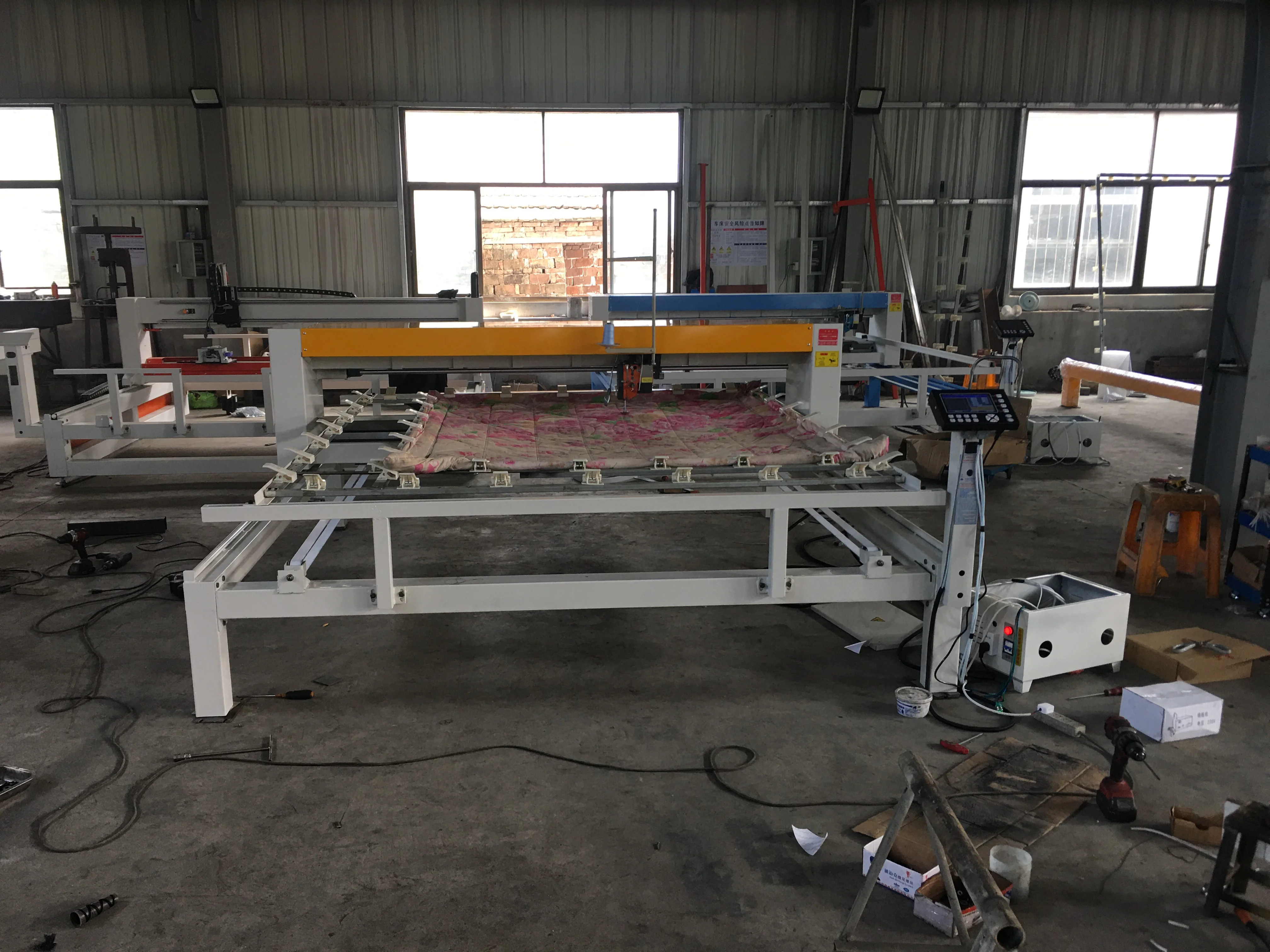high speed servo motor sewing quilting machines manufacturers