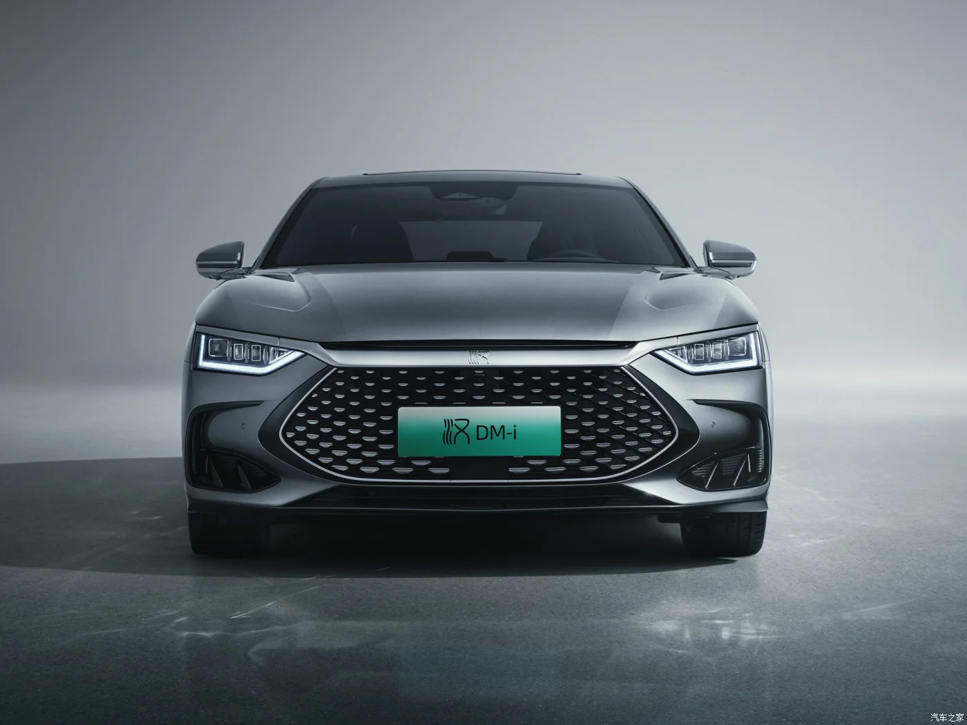 BYD Brand New Lhd Electric Car Energy Vehicles