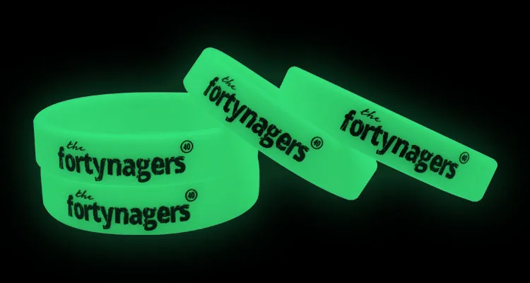 Wholesale custom logo Silicone Slap Bracelet silicon snap band night glow wristband glow in the dark wristband