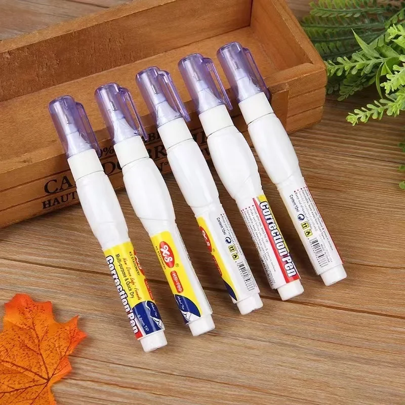 Student stationery is small and easy to carry apply even correction fluid pen comfortable