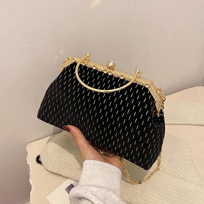 Ladies small clutch purse for evening party clip closure handbags for lady elegant shoulder bags for women