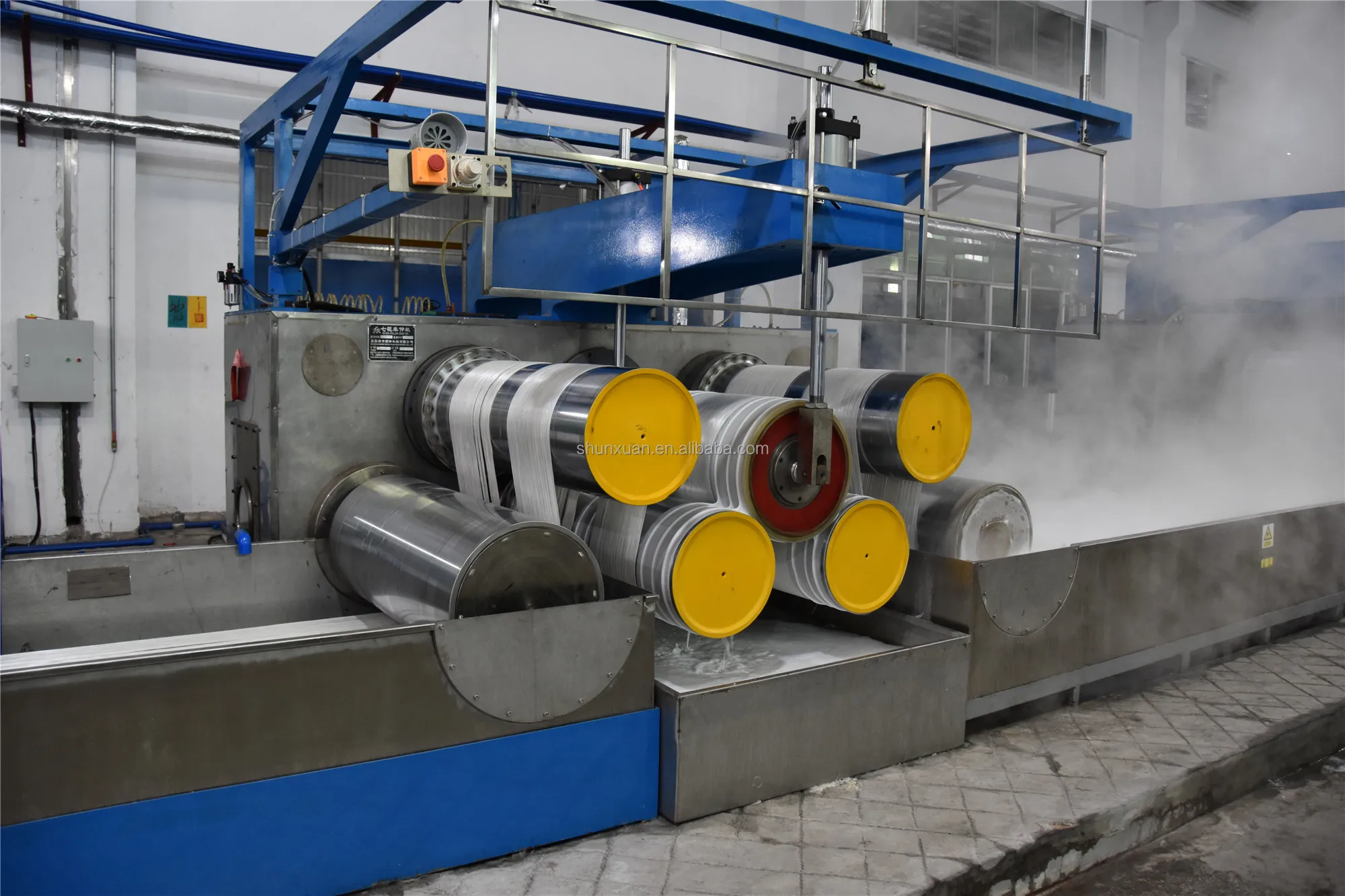 Polyester Colored Fiber Making Machine, Polyester Dyed Fiber Production Line, PSF Production Line