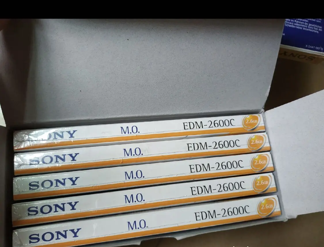 
EDM - 2600C 5.25