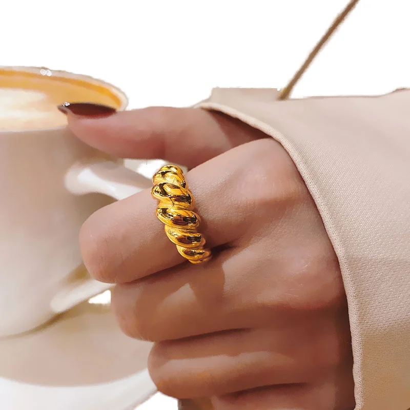 Unisex Jewelry Trendy Fashion Personality Copper 18K Gold Plated Metal Wound Open Twist Ring