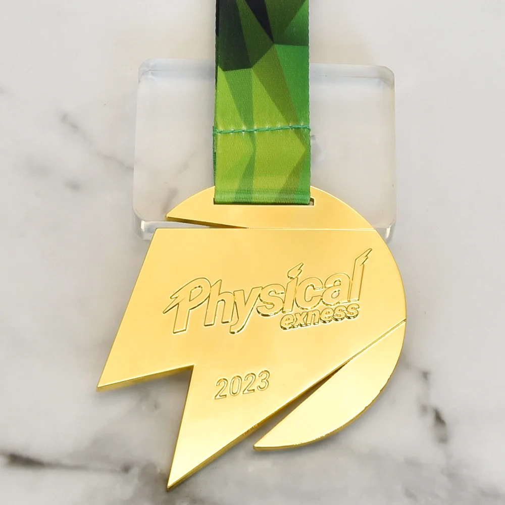 China supplier award souvenir custom spray painted soft enamel medals with sublimation ribbon