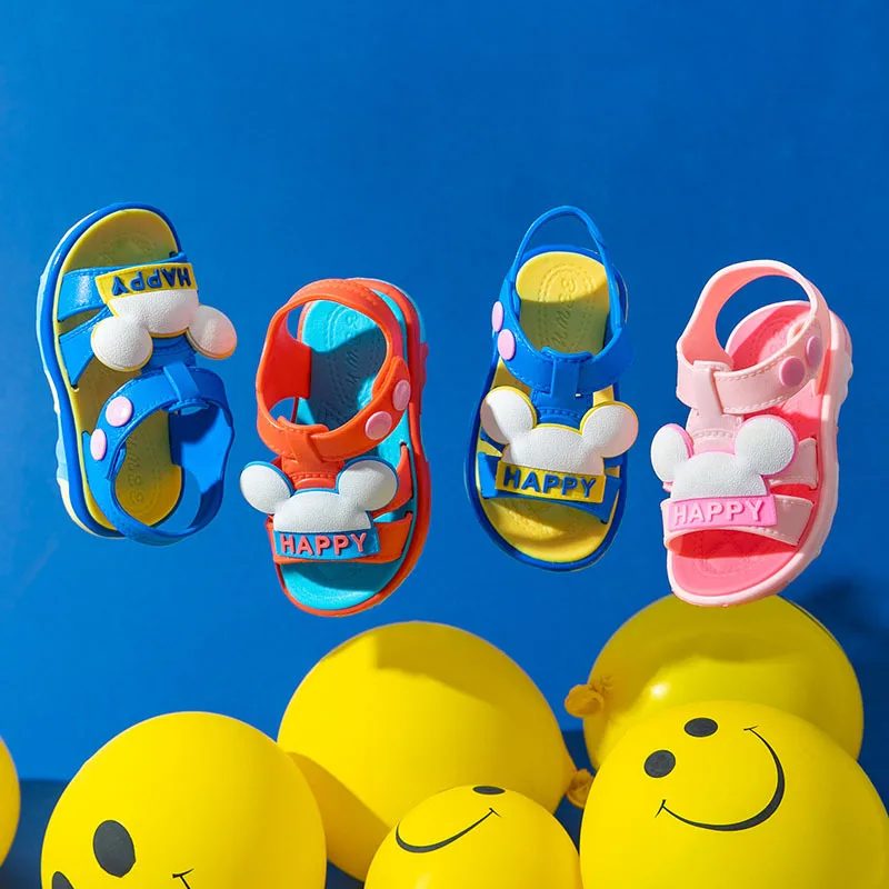 2022 Hot sale Alphabet Non-slip Open-toed Outerwear Soft Sole Flip Flops Slippers For Kids