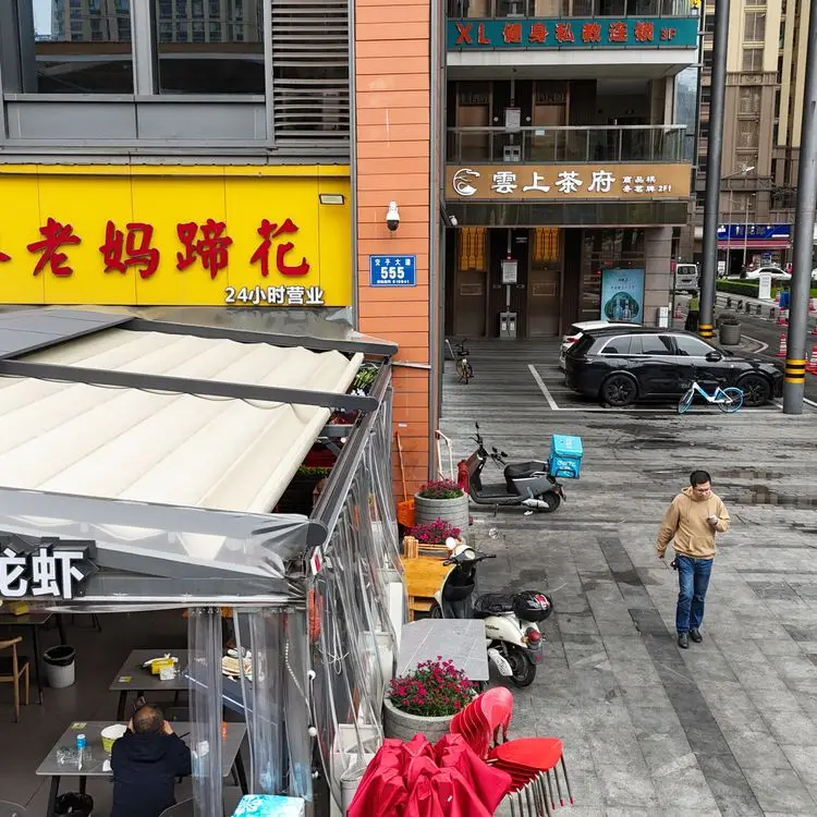 Best price electric full box retractable sun shade awning windproof cassette motorized window door canopy awning outdoor