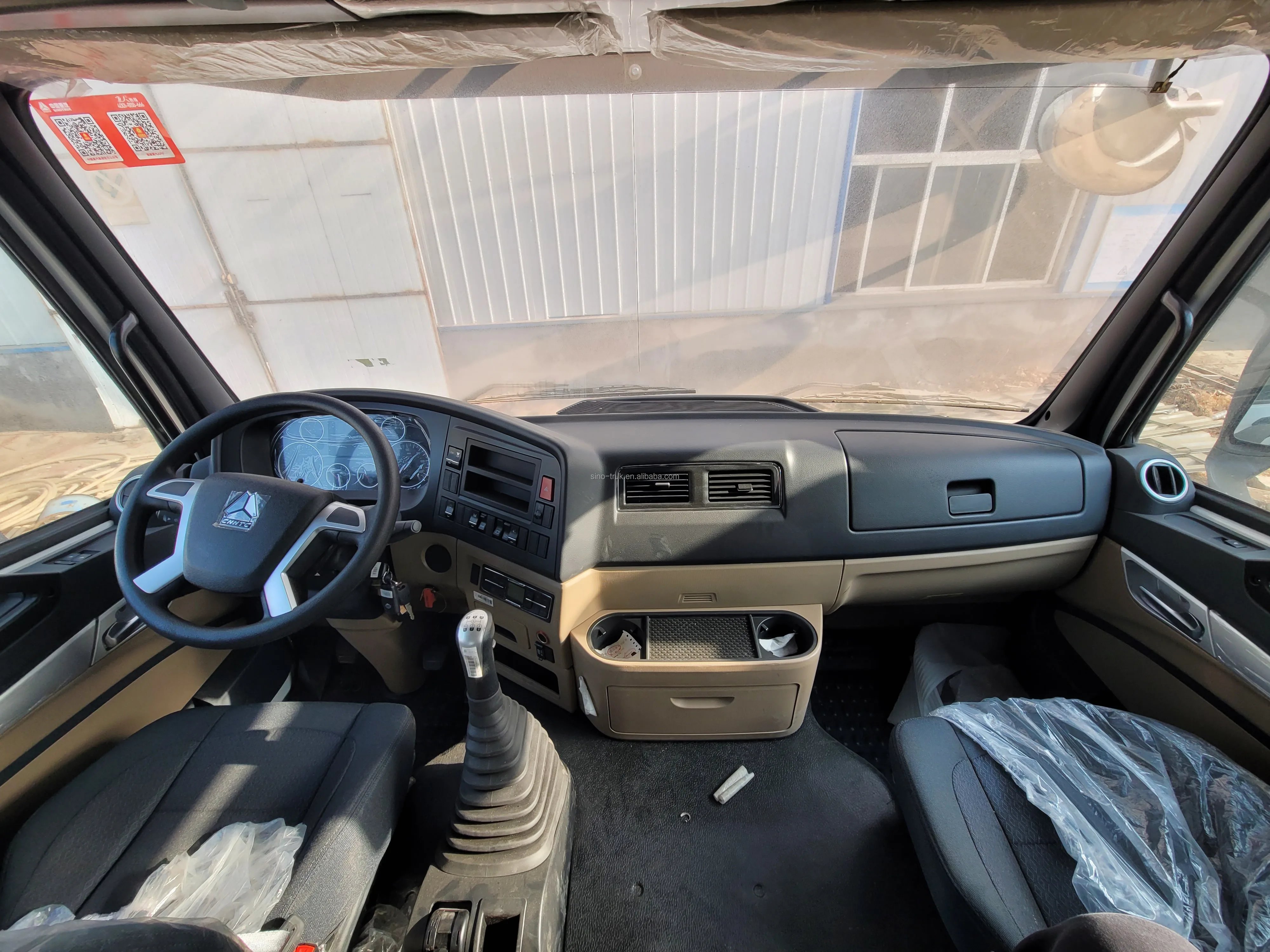 2024 new sinotruk howo NX 400hp heavy dump truck 50 ton 8x4 12 wheel tipper truck for sand and gravel transport