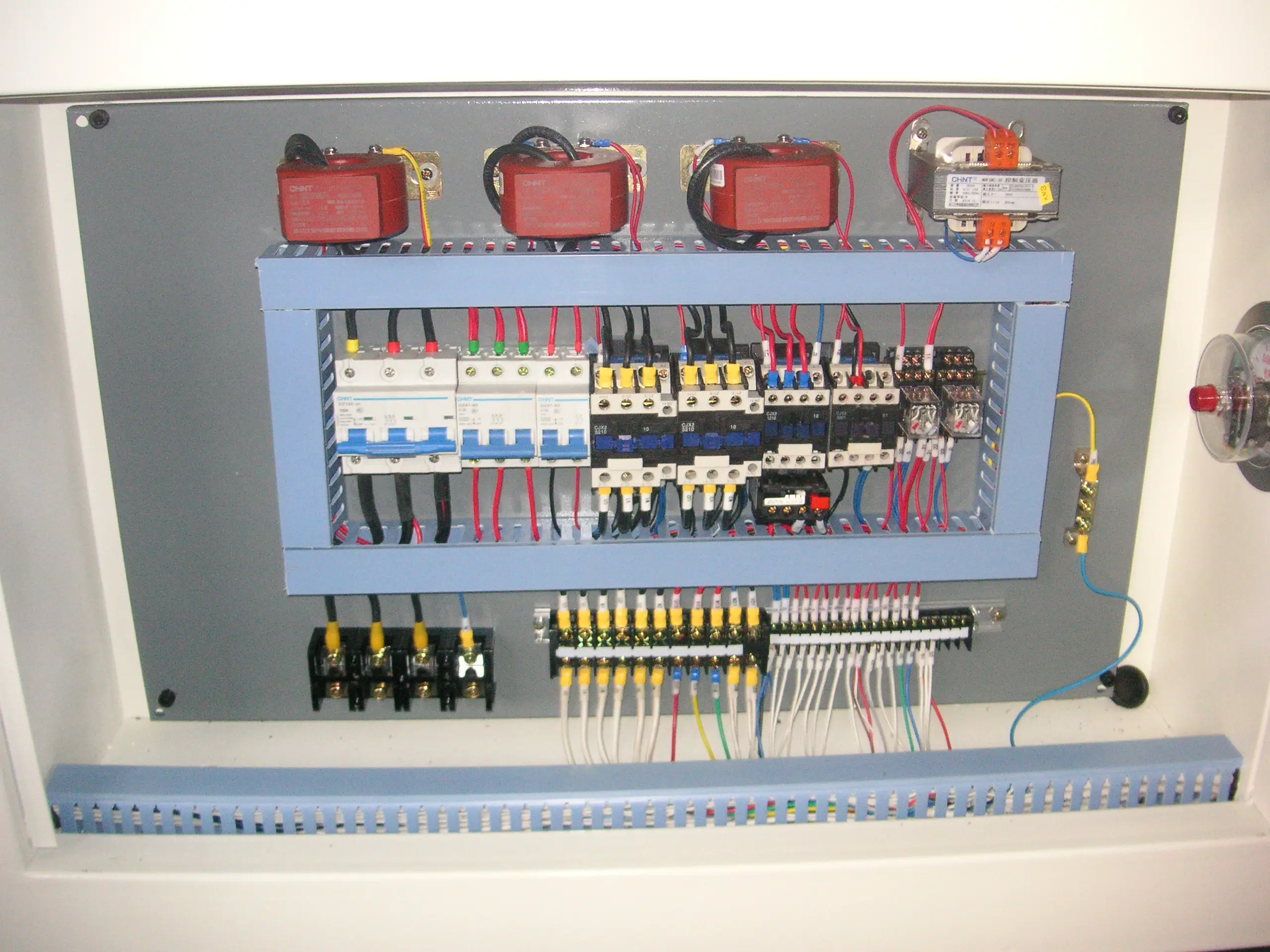 Good After-Sales Service Vacuum Membrane Press Machine For Pvc Film Laminating Wood Furniture