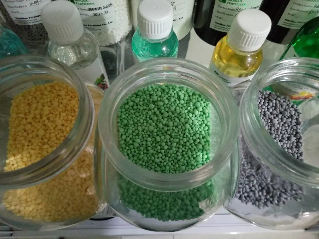 Water Soluble Fertilizer Powder NPK Fertilizer 15-30-15