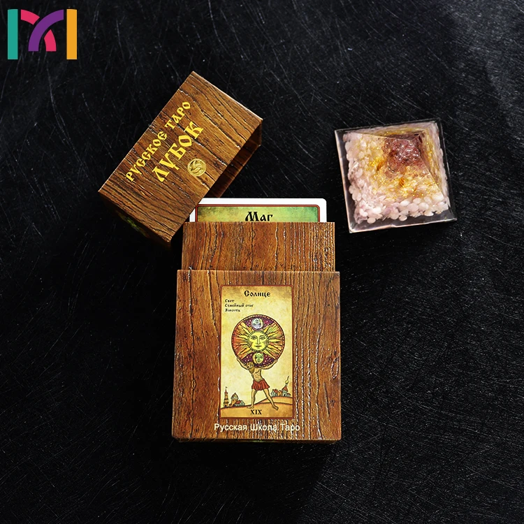 Custom Russia Design LOGO Poker Decks Game Waterproof Sample Bridge Printing Wholesale Paper in  Jack box