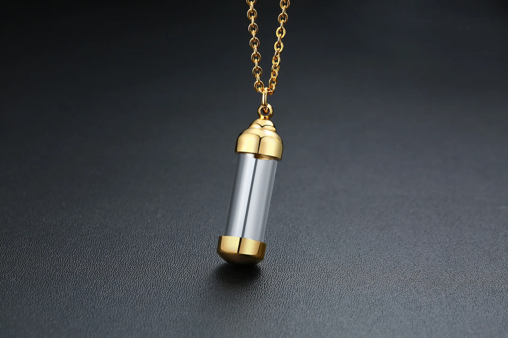Stainless steel Necklace Openable Screw Cover For Ash Alloy Metal Chain Wishing Bottle Pendant Perfume Jars Necklace Luck Charm
