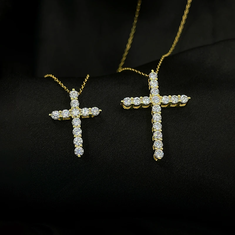 Fashion European and American cross D color moissanite pendant s925 sterling silver necklace Unisex