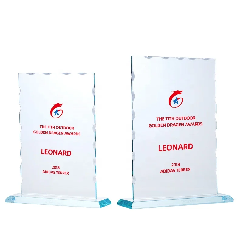 Green Glass Square Shape Trophy Award Customise Glass Award Trophy For Business Gift