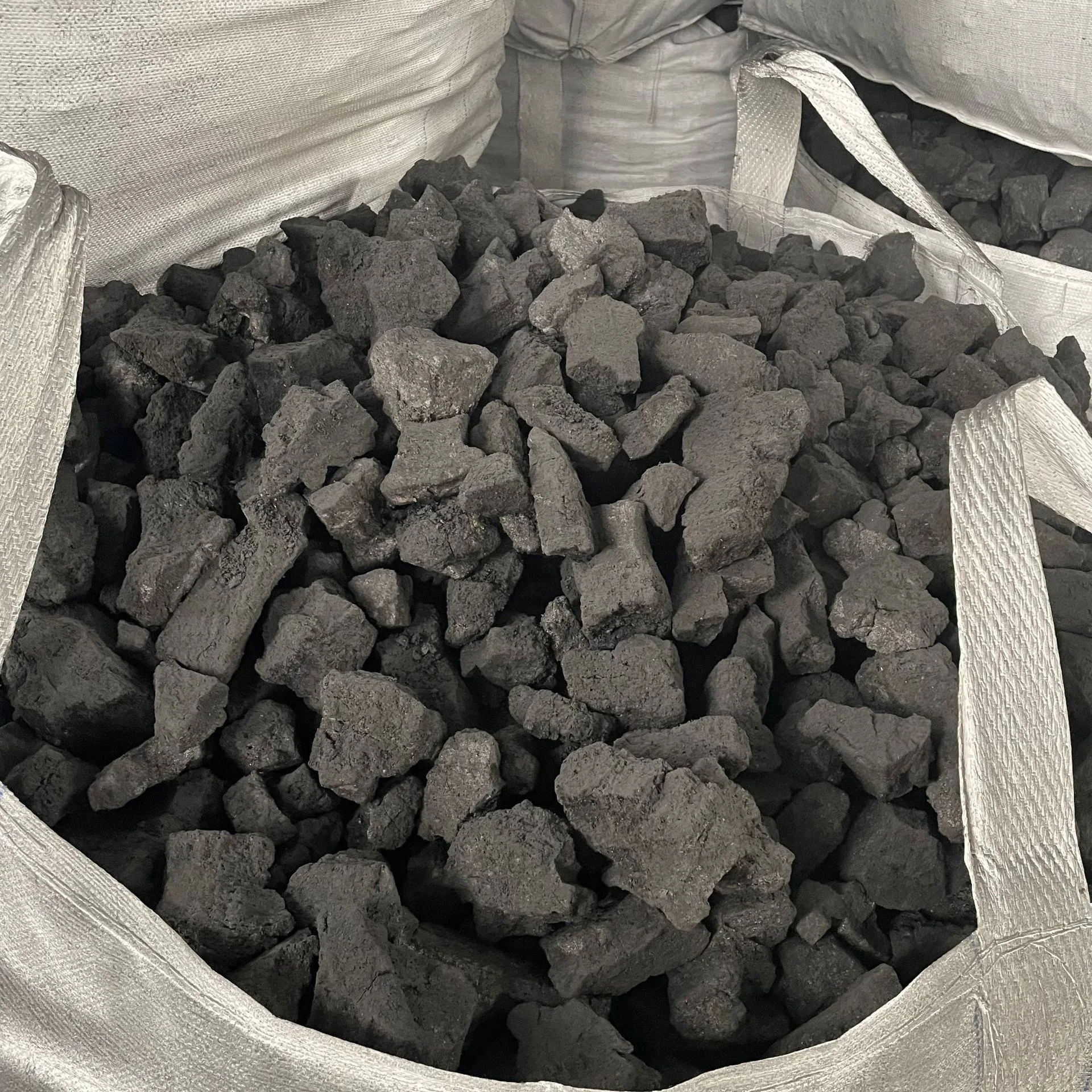Foundry Coke FC89%Ash8%S0.7used as melting steel for industry grade hot sale fast delivery and provide free sample at best price