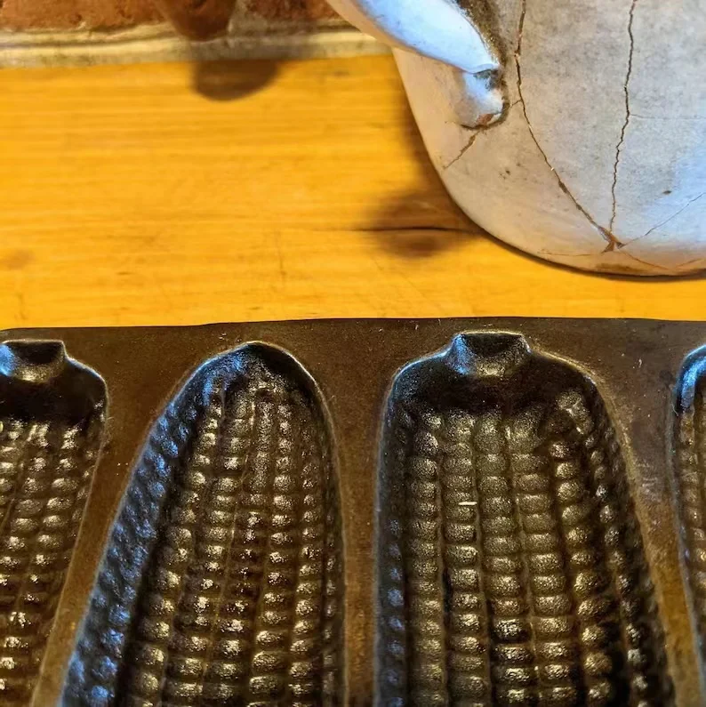 7 Ears Cast Iron Cornbread Corn Stick Muffin Pan Corn Bread Mold