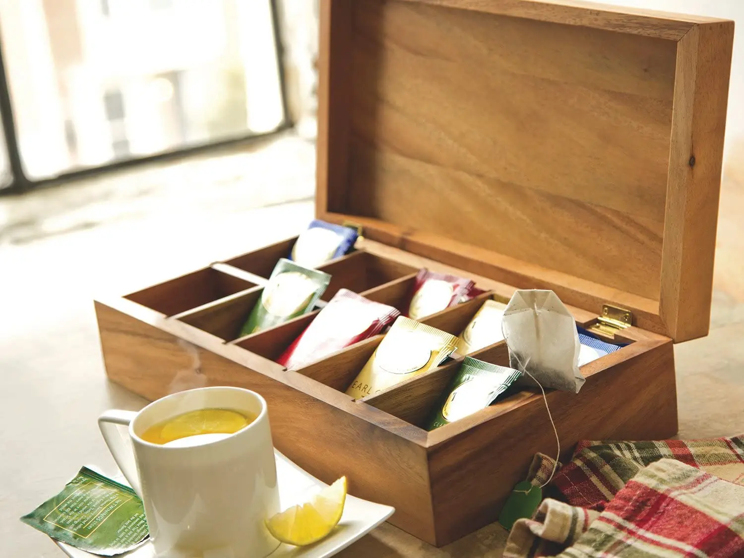 The Bamboo and wood material Leaf Luxury Wooden Tea Storage Chest Box