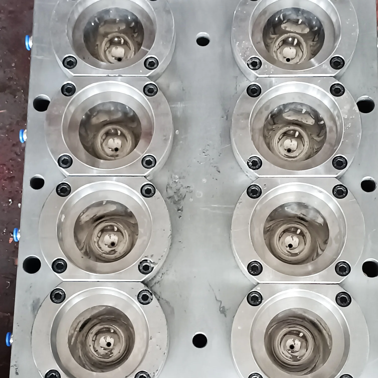 Wide-mouth Independent Self-lock PET Preform Mould 110 mm Neck / PET Pre Form Molds / Molde de preform 315ml