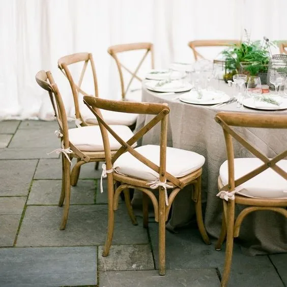 Outdoor Commercial Furniture Wood Cross Back Dining Restaurant Wooden Hotel Stacking Wedding Banquet Chair