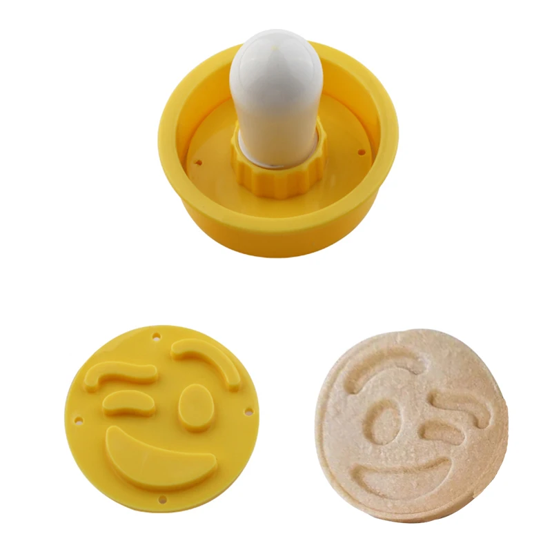 Plastic 3D Pressed Type Smile Shaped Biscuit Cookie Cutter Stamp Mold With Stencil Embosser Stamper For Kids Cookie Decorating