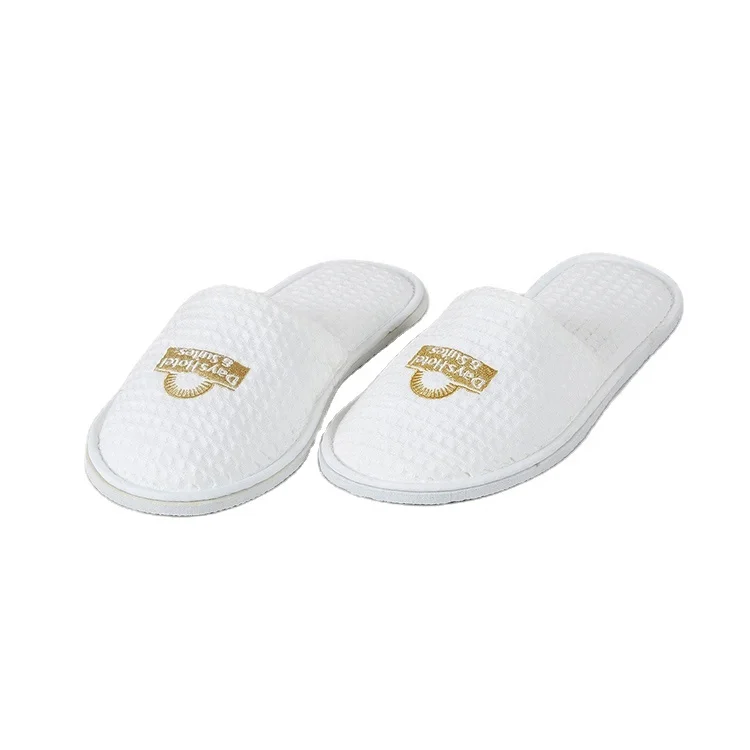 Various colors slippers customized logo waffle/terry/velour/ coral fleece slippers for hotels