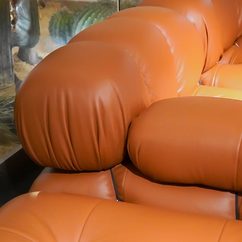 Фабрика Modenfili поставляет классический комплект мебели для гостиной из натуральной кожи с верхним слоем зернистой со