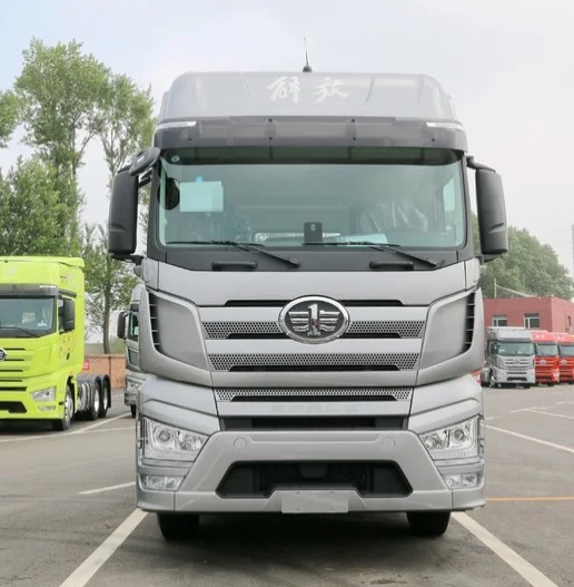 550hp Euro V FAW Diesel Fuel Type 6*4 Heavy Tractor Truck Hot Sale Tractor Trailer Truck Price for sale