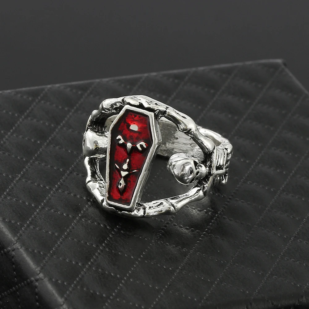 Vintage Punk Skull Engagement Ring for Men Hip Hop Fashion Red Enamel Plated Silver Color Jewelry for Women