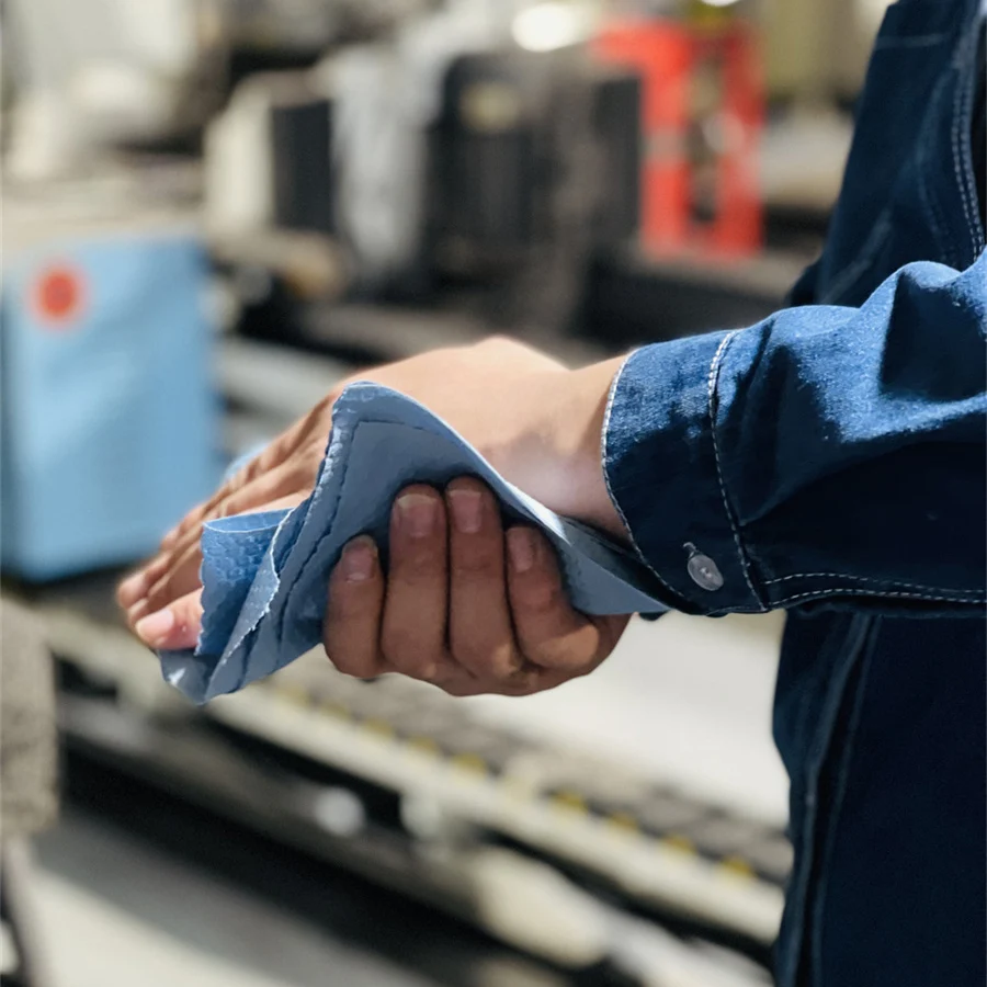 88 Sheets Nonwoven Heavy Weight Disposable Wipes Industrial Cleaning Wiping Cloths